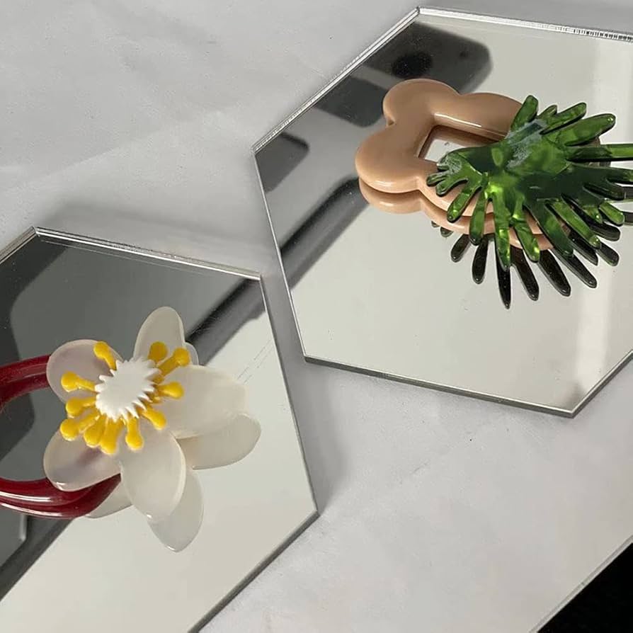 ジュエリートレイ ジュエリーケース 鏡 ミラー SHISEIDO ディスプレイ Amazon.co.jp: ジュエリーケースディスプレイ透明ガラス